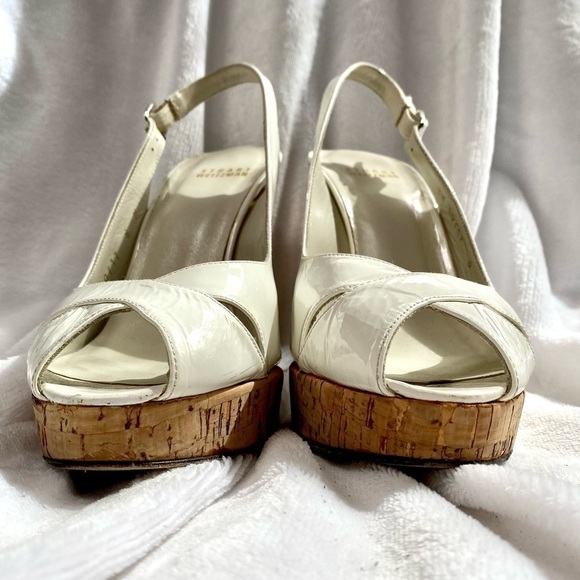 Stuart Weitzman white patent leather sling back peep toe with cork heel size 8 - Picture 5 of 15